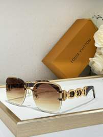 Picture of Louis Vuitton Sunglasses _SKUfw75326419fw